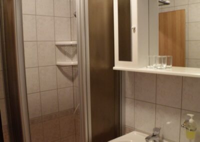 Apartman Ostojić 1/2 - Apartman Ostojić 1/2 - kupaonica